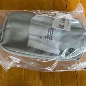 NWT Lululemon Everywhere Belt Bag - Silver Drop - Ships ASAP
